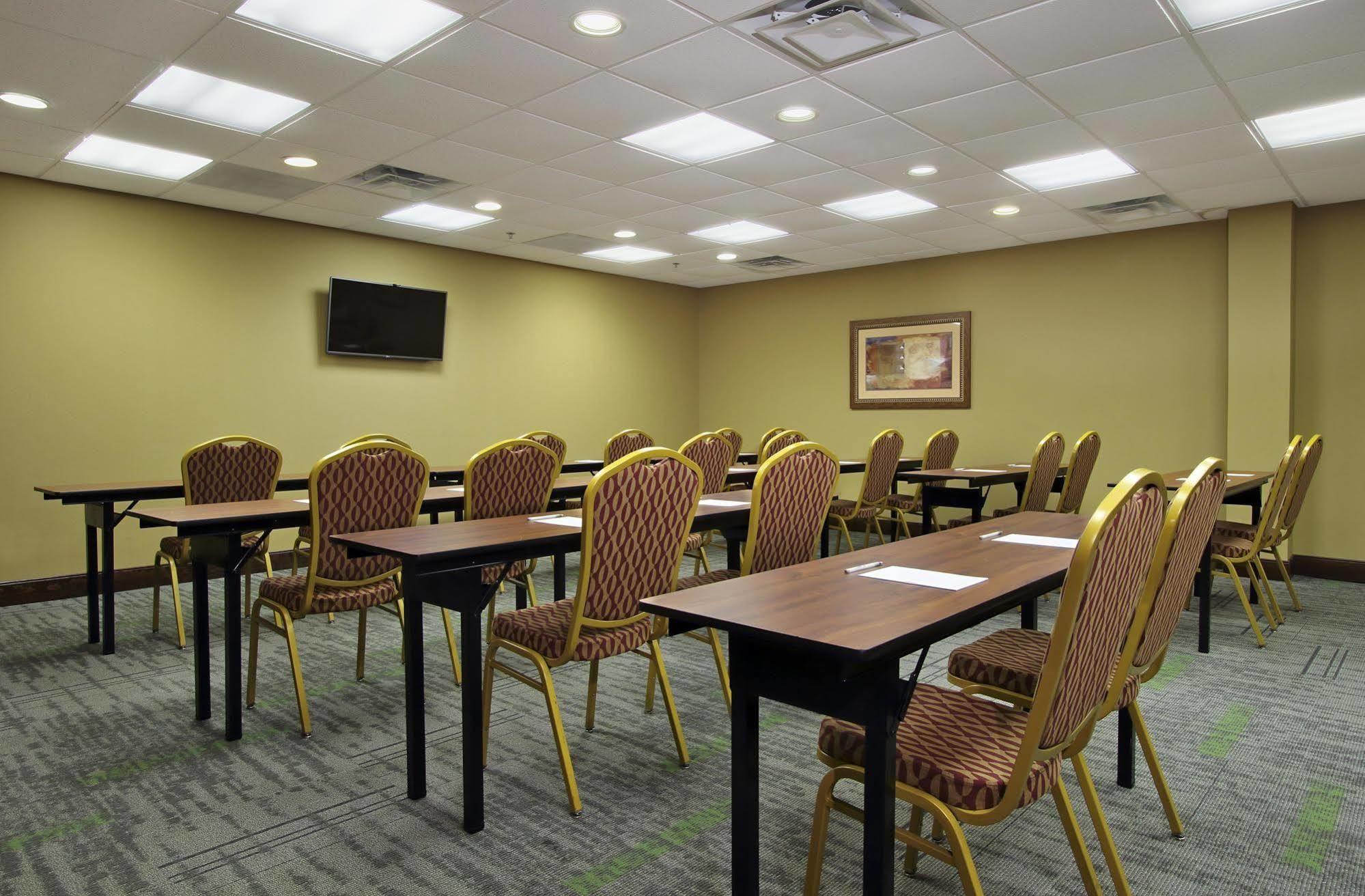 Hampton Inn & Suites Murray Buitenkant foto